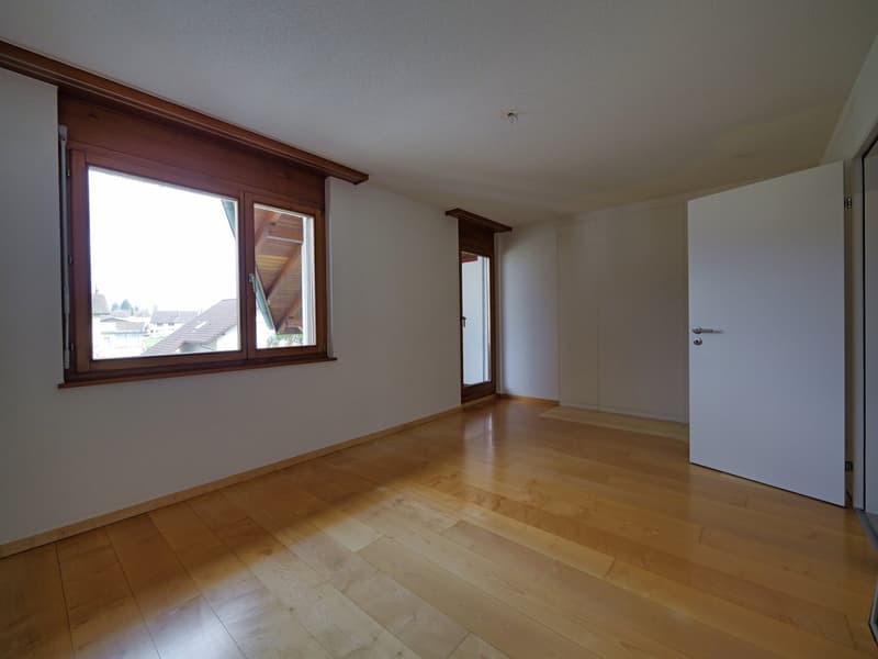 Charmant appartement duplex/maisonette de 4,5 pièces dans un quartier calme de Luterbach (7)