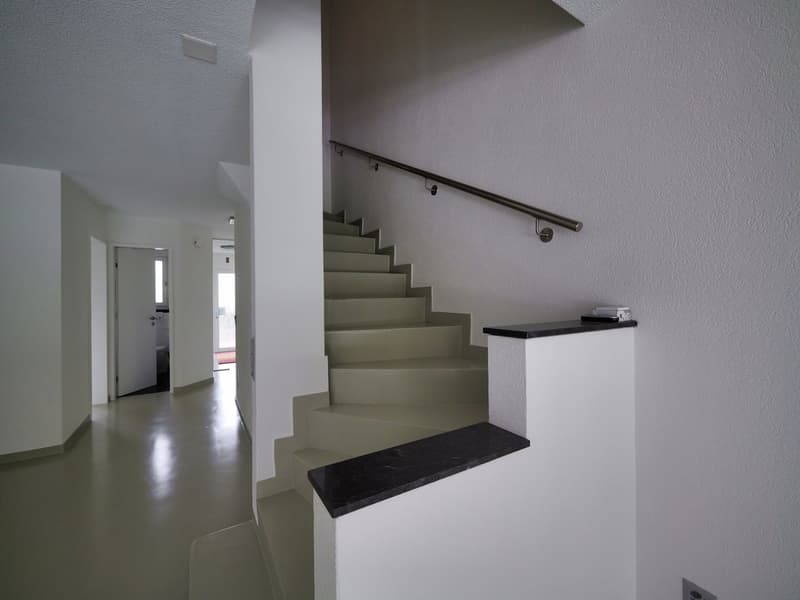 Charmant appartement duplex/maisonette de 4,5 pièces dans un quartier calme de Luterbach (13)
