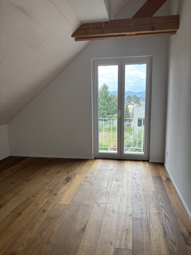 Exclusive 4.5-room attic apartment (180 m²) – First occupancy in Röschenz with panoramic views (11)