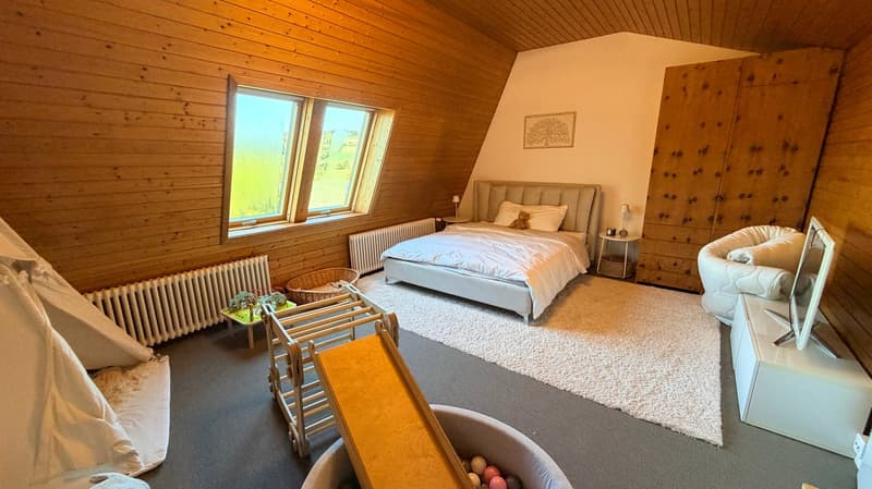 6.5-Zimmer-Familienhaus, umfassend renoviert, ruhig gelegen (9)