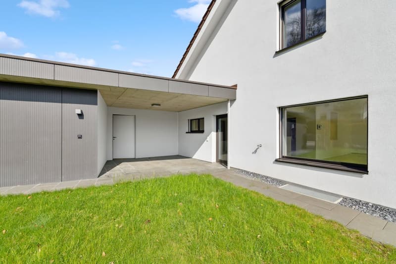 Maison unifamiliale modernisée avec cuisine de rêve & jardin – Wallbach (26)