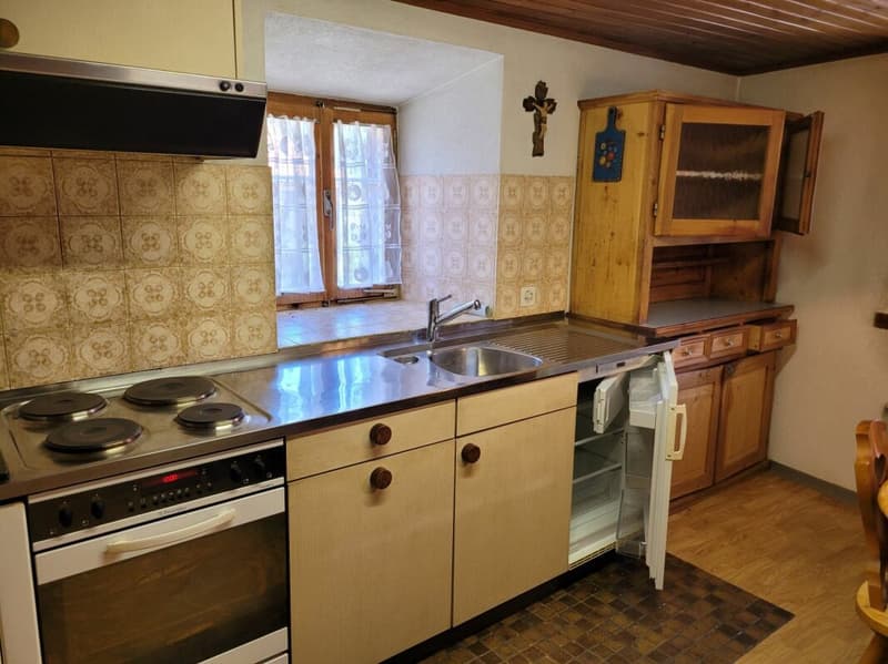 Maison avec atelier et étable à 7458 Mon (GR) (3)