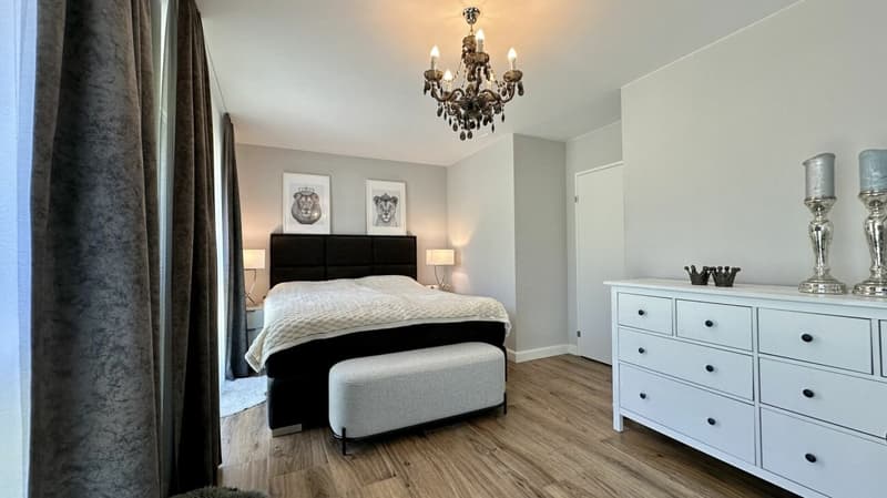 Exclusive 4.5-room attic apartment with 74 m² panoramic roof terrace (4)