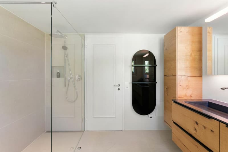 Newly renovated and modern apartment in a green area with great views (10)