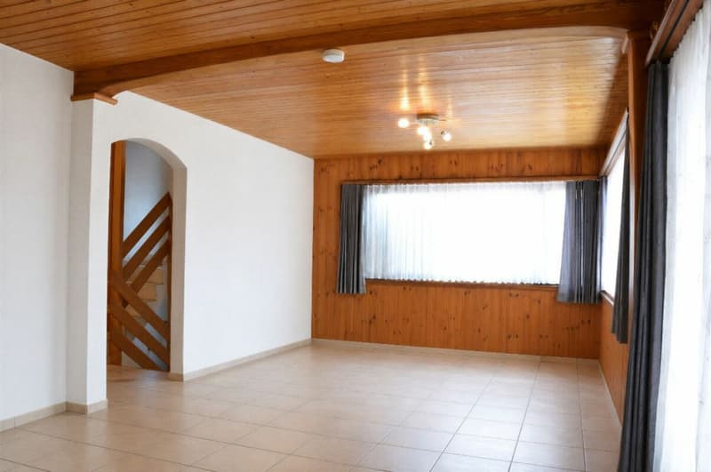 6-bedroom single-family house in a very quiet and sunny location with partial view of Lake Hallwil (9)