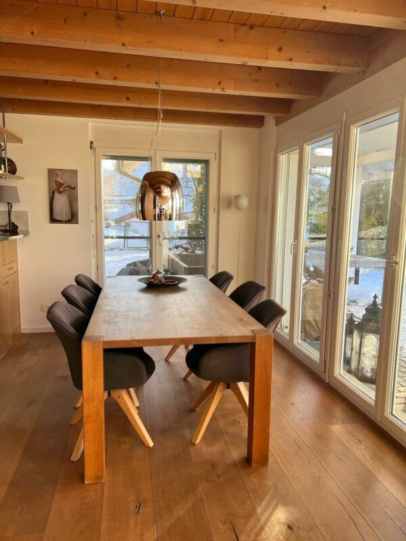 Casa unifamiliare unica di 6,5 locali in una posizione da sogno (7)