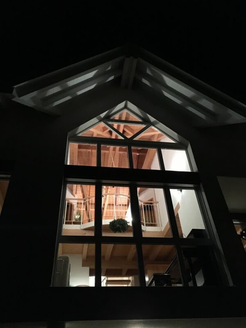 Casa unifamiliare unica di 6,5 locali in una posizione da sogno (15)