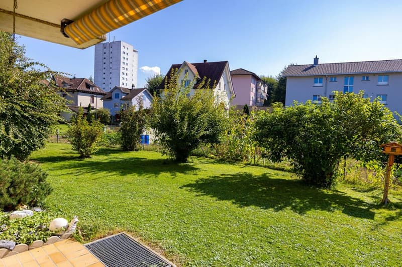 Garden apartment with design potential in Niederuzwil (3)