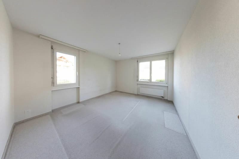 Garden apartment with design potential in Niederuzwil (7)