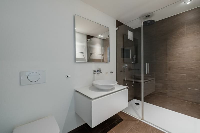 Appartement moderne et lumineux de 3,5 pièces avec deux balcons (7)