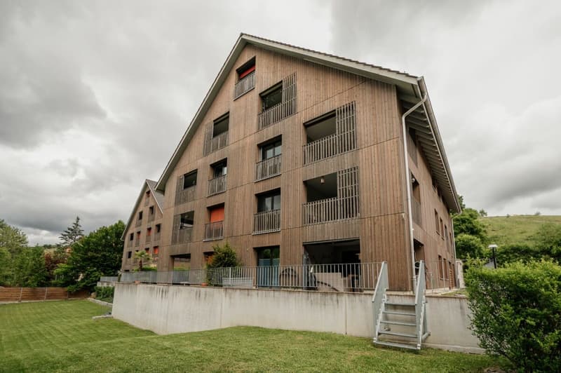 Appartement moderne et lumineux de 3,5 pièces avec deux balcons (9)