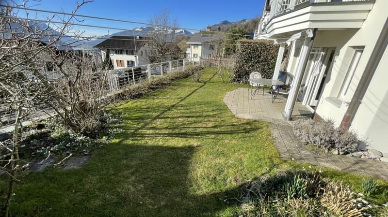 Casa angolare di 5,5 locali con vista molto bella e doppio garage (13)