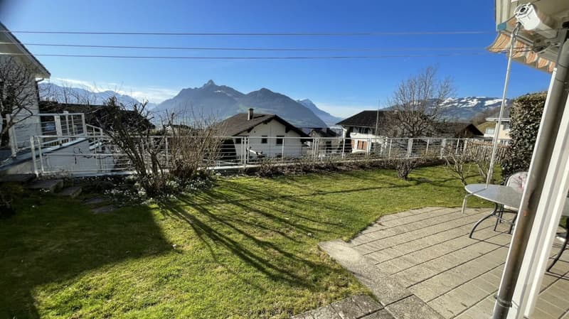 Casa angolare di 5,5 locali con vista molto bella e doppio garage (3)