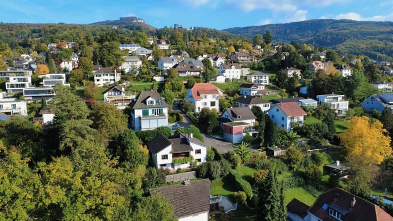 Casa unifamiliare di 8,5 locali con vista a sud-ovest inobstructabile - vicino ai trasporti pubblici e alle scuole a Dornach (10)