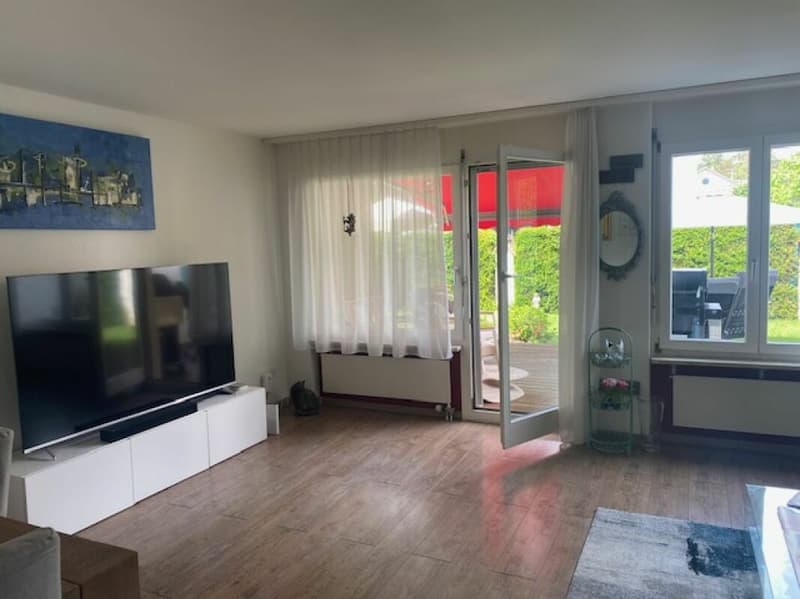 An ideal family idyll in a top location in Reinach BL, 6.5-room corner single-family house (4)