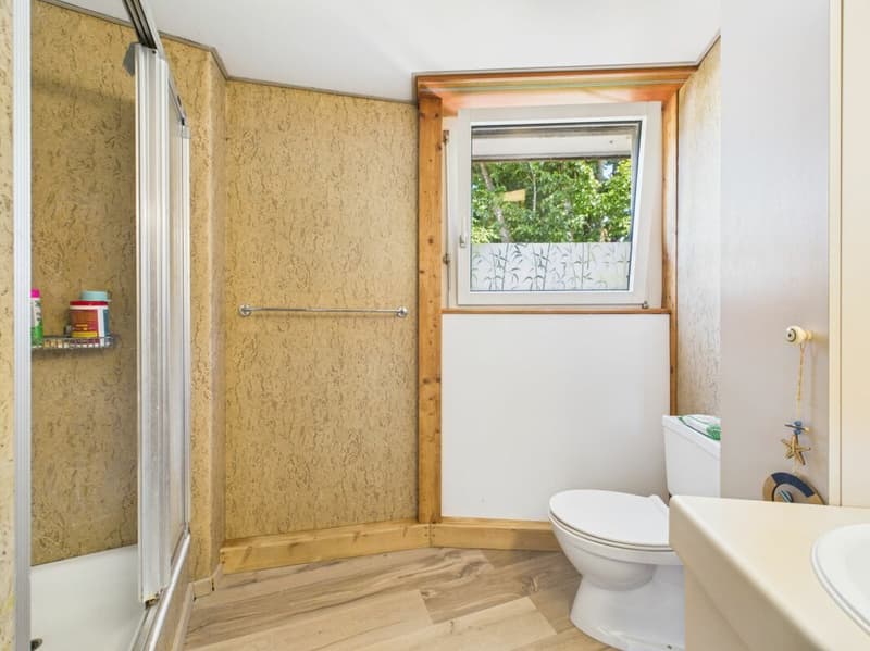 Chefs-d'œuvre architecturaux : Deux maisons rondes exclusives dans un excellent emplacement avec 150m2 chacune sur un terrain de 902m2, idéal pour une grande famille ou des investisseurs. (13)