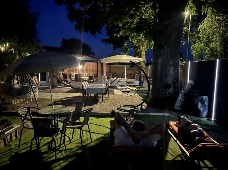 Chefs-d'œuvre architecturaux : Deux maisons rondes exclusives dans un excellent emplacement avec 150m2 chacune sur un terrain de 902m2, idéal pour une grande famille ou des investisseurs. (7)