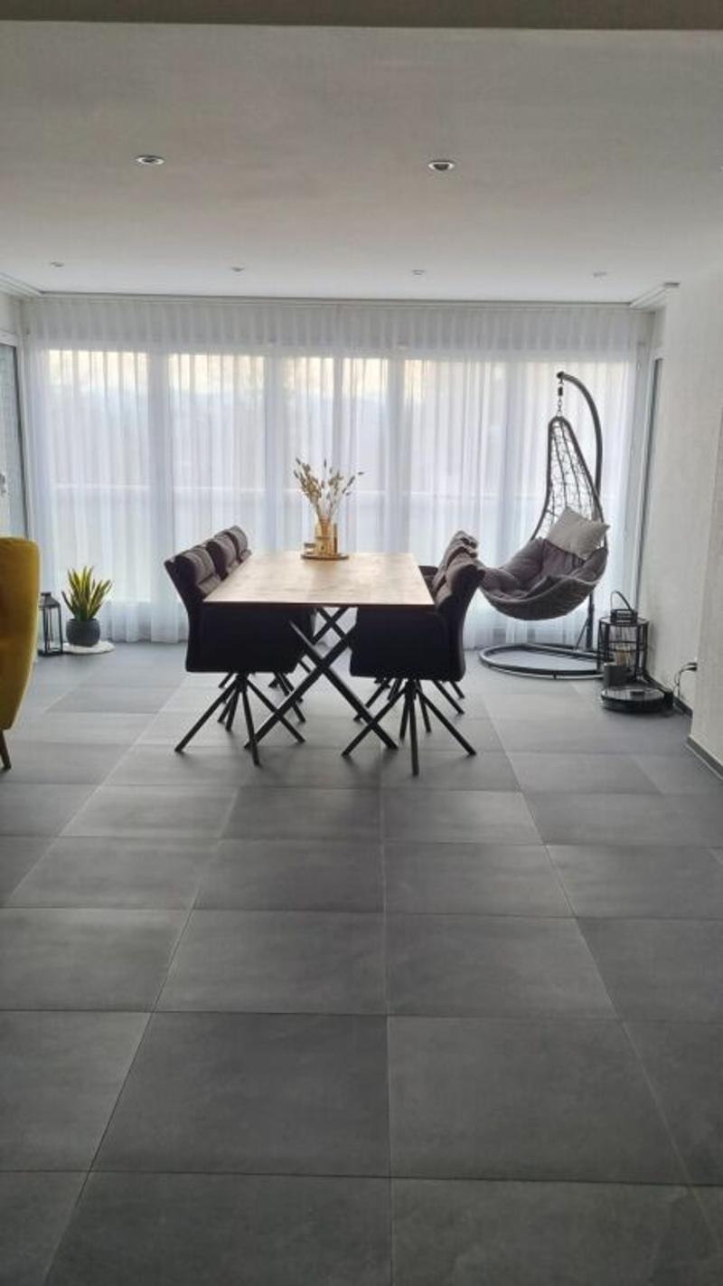 Grosse 5.5-Zimmer-Maisonettewohnung mit Galerie (7)