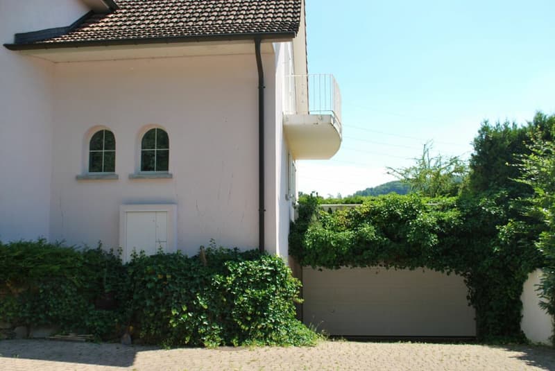 Exclusive 8-room villa with pool (3)