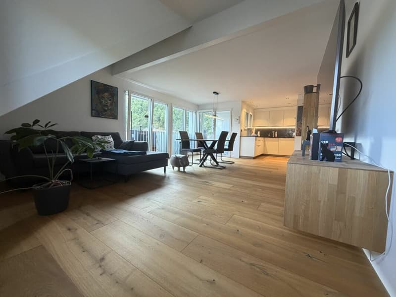 Appartement 2.5 pièces élégant à Hölstein - de haute qualité, calme et prêt à être occupé (5)