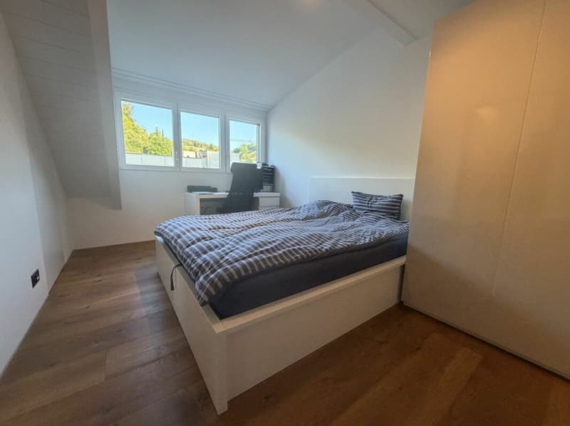 Appartement 2.5 pièces élégant à Hölstein - de haute qualité, calme et prêt à être occupé (10)