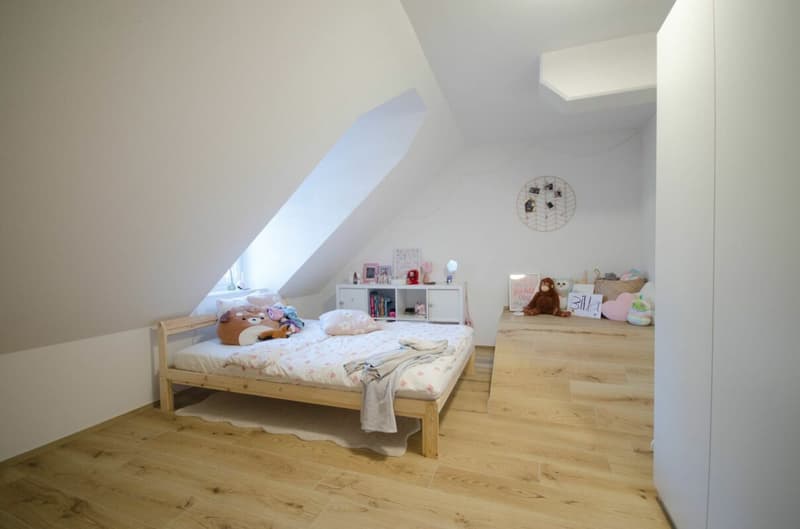 Attraktive 3.5-Zimmer-Dachwohnung mit Galerie (6)