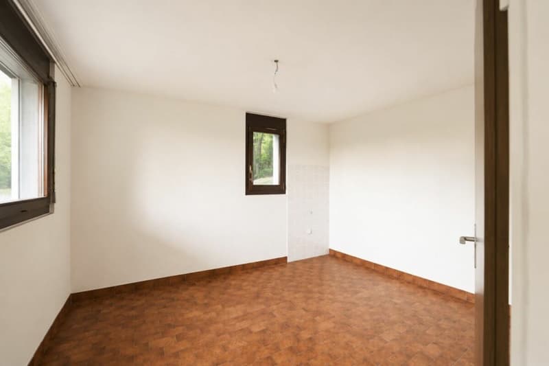 8-1/2-Zimmer Einfamilienhaus mit unverbaubarer SW-Aussicht - Nähe ÖV und Schulen in Dornach (11)