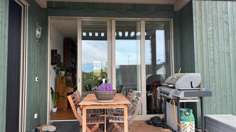 Moderne 4.5 Zimmer Wohnung in Ossingen (8)