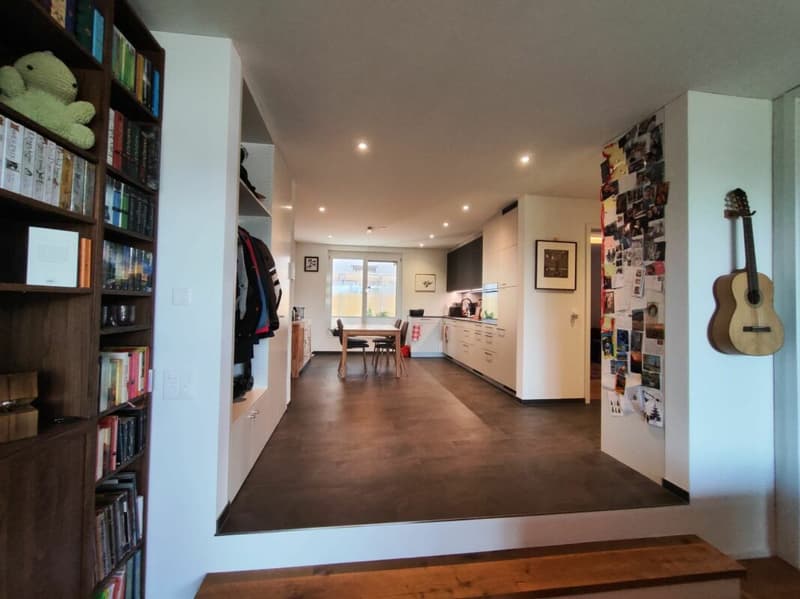 Moderne 4.5 Zimmer Wohnung in Ossingen (3)