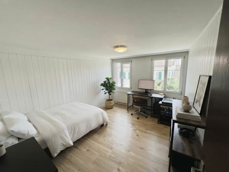Renovierte 4.5-Zimmer-Wohnung mit Eigengarten und Wintergarten (8)