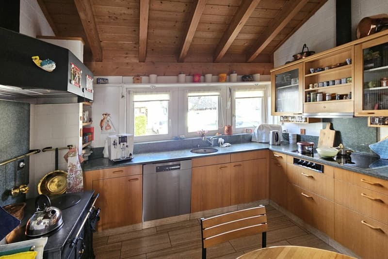 Gepflegtes grosszügiges 8.5 Zimmer EFH am südlichen Rand des alten Dorfkerns von Elgg zu verkaufen (10)