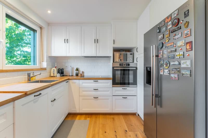 Schön renovierte 3.5 Zimmer Wohnung - ideal für Singles, Paare & Pendler (3)