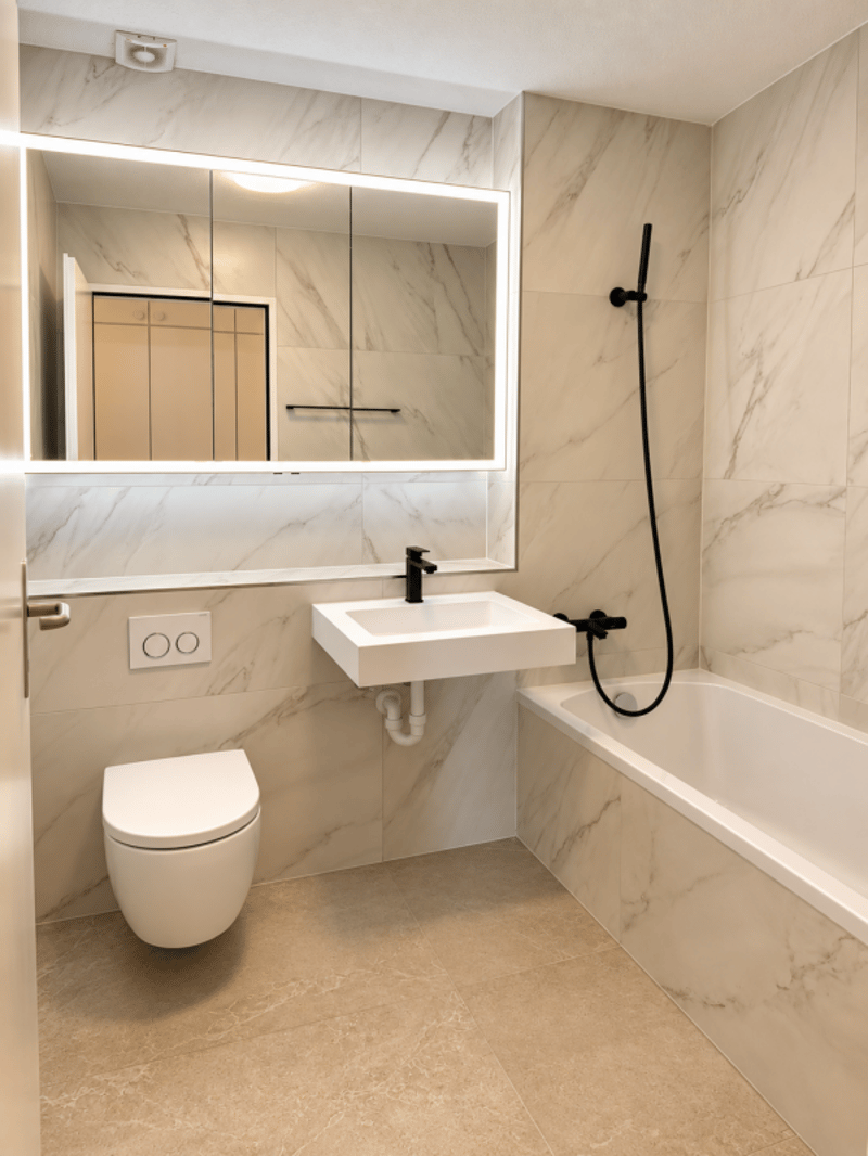 Exklusive 5.5-Zimmer-Dachwohnung mit ca. 160 m² - direkter Liftzugang, Kamin & 4 Tiefgaragenplätze (6)