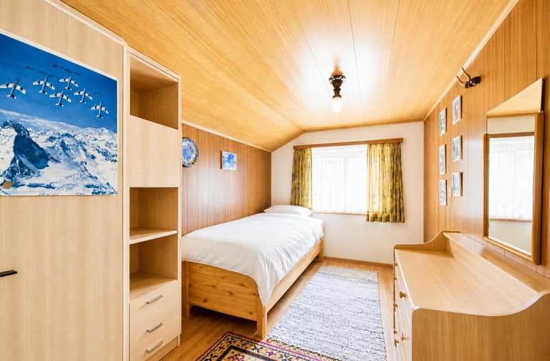 Freistehendes Einfamilienhaus im Zentrum mit Garten und Waldstück (11)