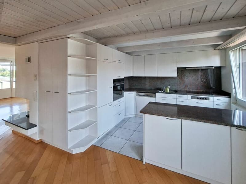 Grosszügige 5 1/2 Zimmer Maisonette-Wohnung in Weinfelden (5)