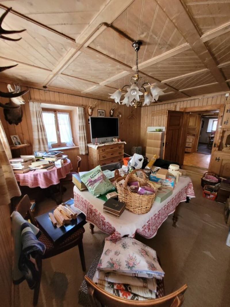 Wohnhaus mit Werkstatt und Stall in 7458 Mon (GR) (8)