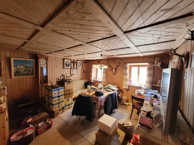 Wohnhaus mit Werkstatt und Stall in 7458 Mon (GR) (7)