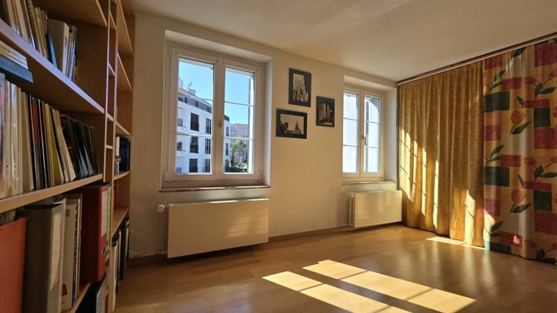 Attika-Wohnung mit See- und Bergsicht in Rüschlikon (10)