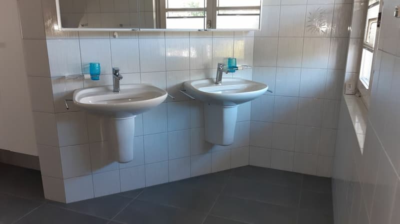 Platzwunder 4 1/2 plus 1 Zimmer 17m2 mit sep. Eingang (4)