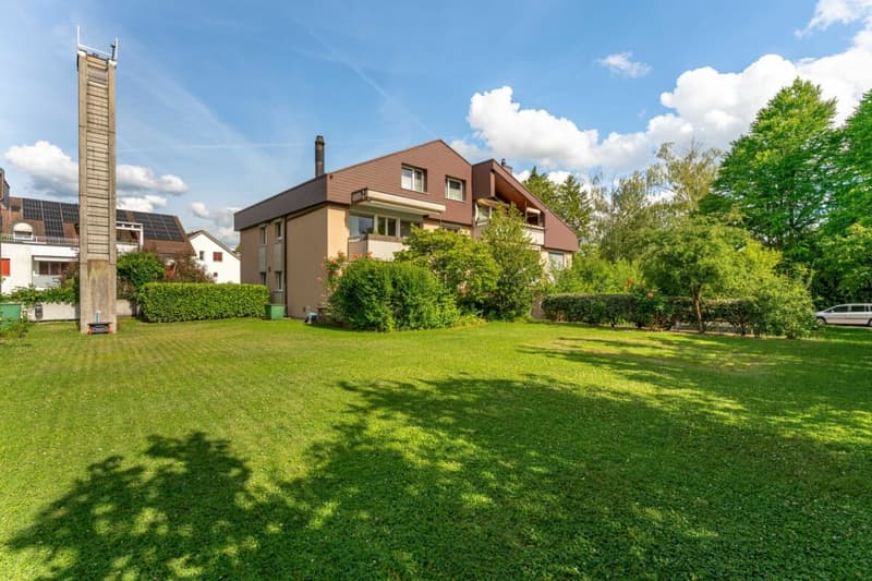 4.5 Zimmer | Garage | Sauna | Gemeinschaftsraum | grosser Garten mit Grillplatz | verglaster Balkon (16)