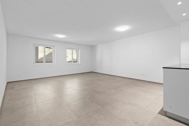 Gemütliche 3.5 Zimmer Wohnung mitten im Städtchen Lichtensteig (1)