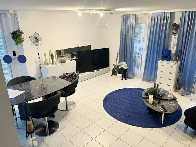 5.5-Zimmer-Doppeleinfamilienhaus mit Weitblick (4)
