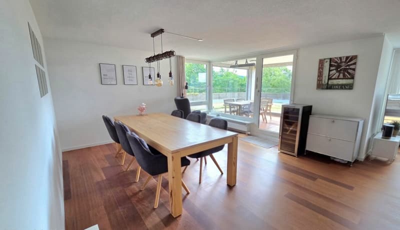 Stilvolle 5.5-Zimmer-Wohnung mit Alpsteinblick und Wellnessoase (2)