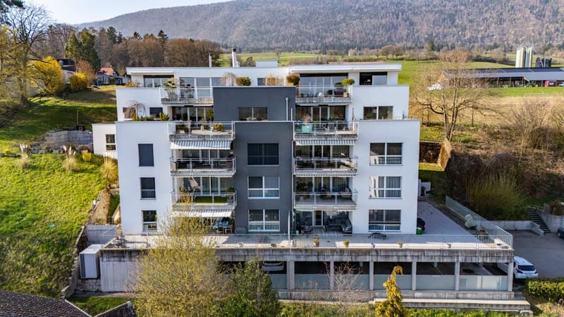Style, Light & View - Exclusive 5.5-Room Apartment (1)