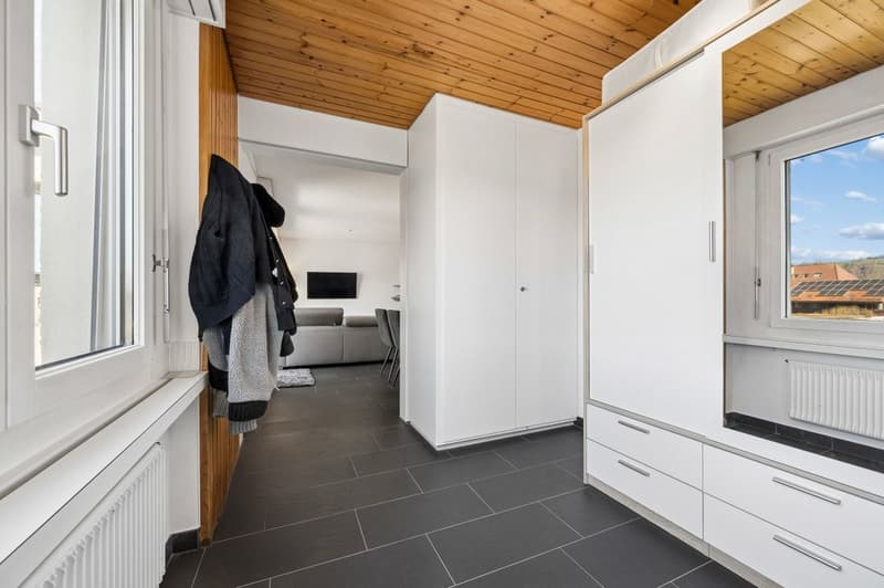 Appartement 4.5 pièces entretenu avec balcon et vue panoramique (6)