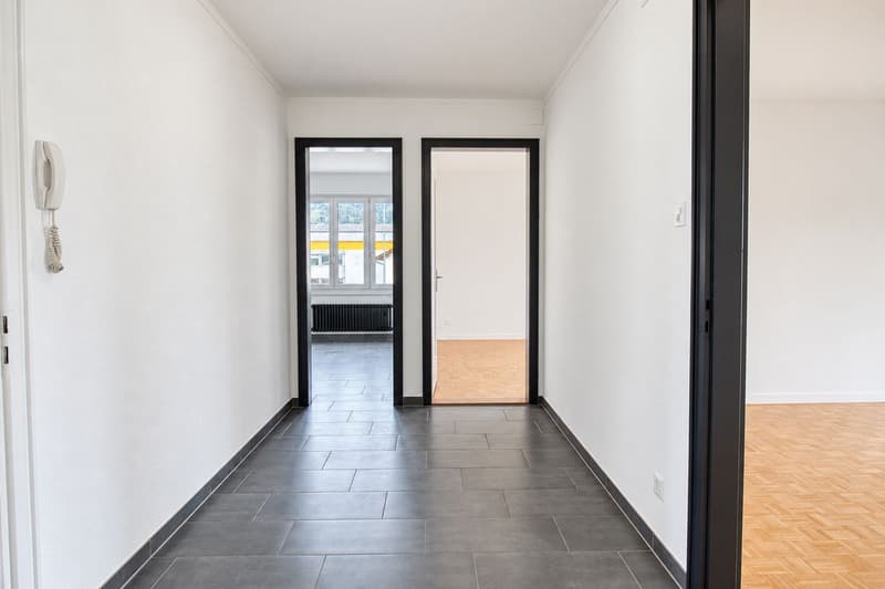 4.5-Zimmerwohnung mit 80 m² Terrasse und Balkon - zentrumsnah in Thun (7)