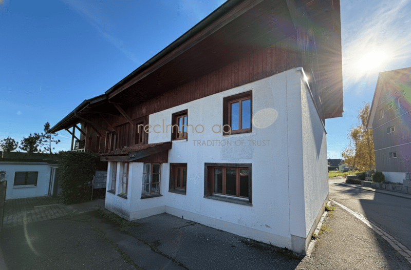 Mehrfamilienhaus mit 5 Wohneinheiten im Dorfkern von Buttwil - attraktive Renditemöglichkeit (4)