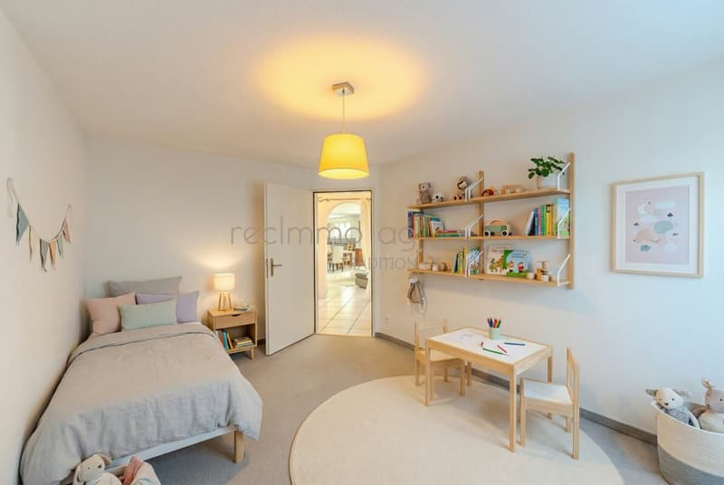 Exklusive 4.5-Zimmer-Gartenwohnung mit grosszügigem Aussenbereich (5)