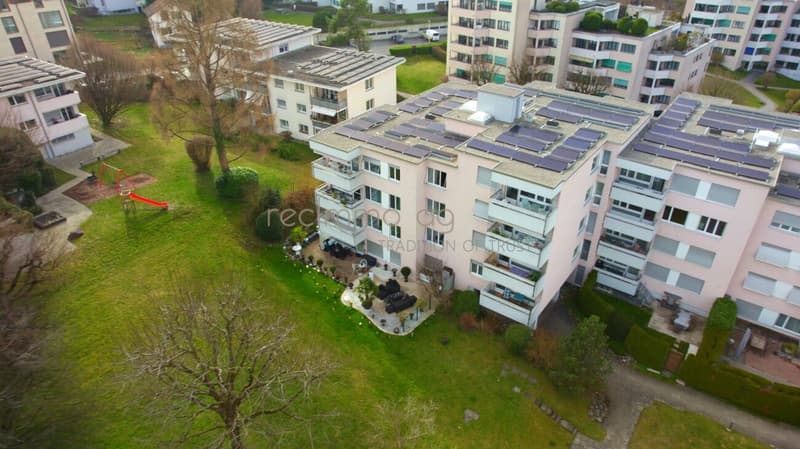 4.5-Zimmer-Wohnung mit Balkon und attraktivem Ausbaupotenzial (4)