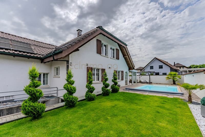 Familienparadies mit Pool, Wintergarten und viel Privatsphäre (4)